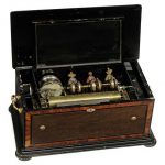 A FRENCH OR SWISS BURR-WOOD AND METAL INLAID CYLINDER MUSICAL BOX WITH DRUM AND BELLS IN SIGHT